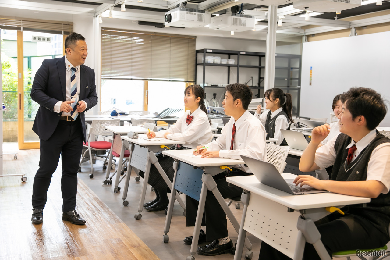 伝統校の良さを引き継ぐハイブリット通信教育「ID学園高等学校」