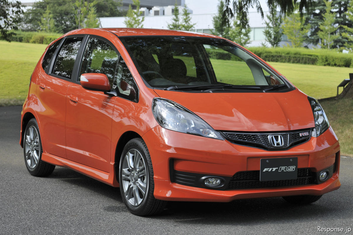 ホンダ フィットRS