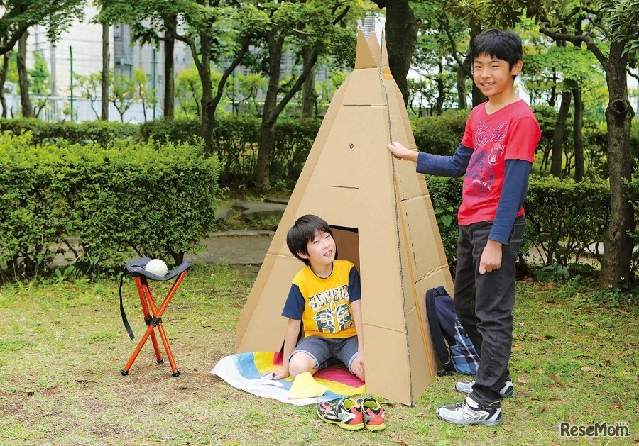 段ボールで秘密基地をつくろう！