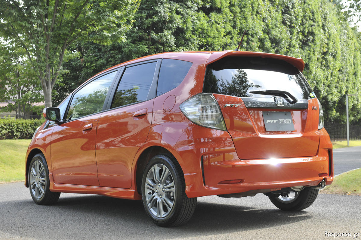 ホンダ フィットRS