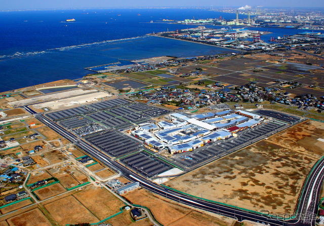 上空から見た三井アウトレットパーク木更津