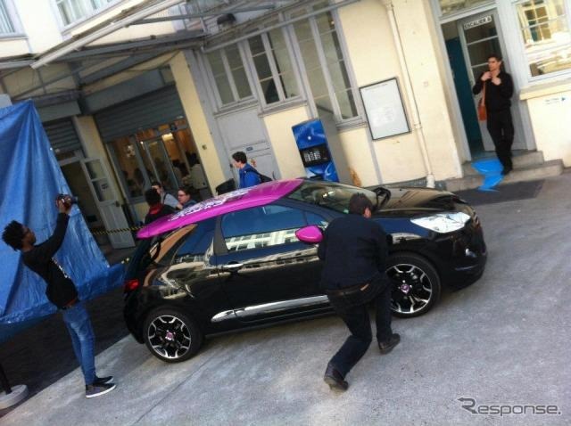 パリの高校生がデザインした DS3 ルーフステッカー