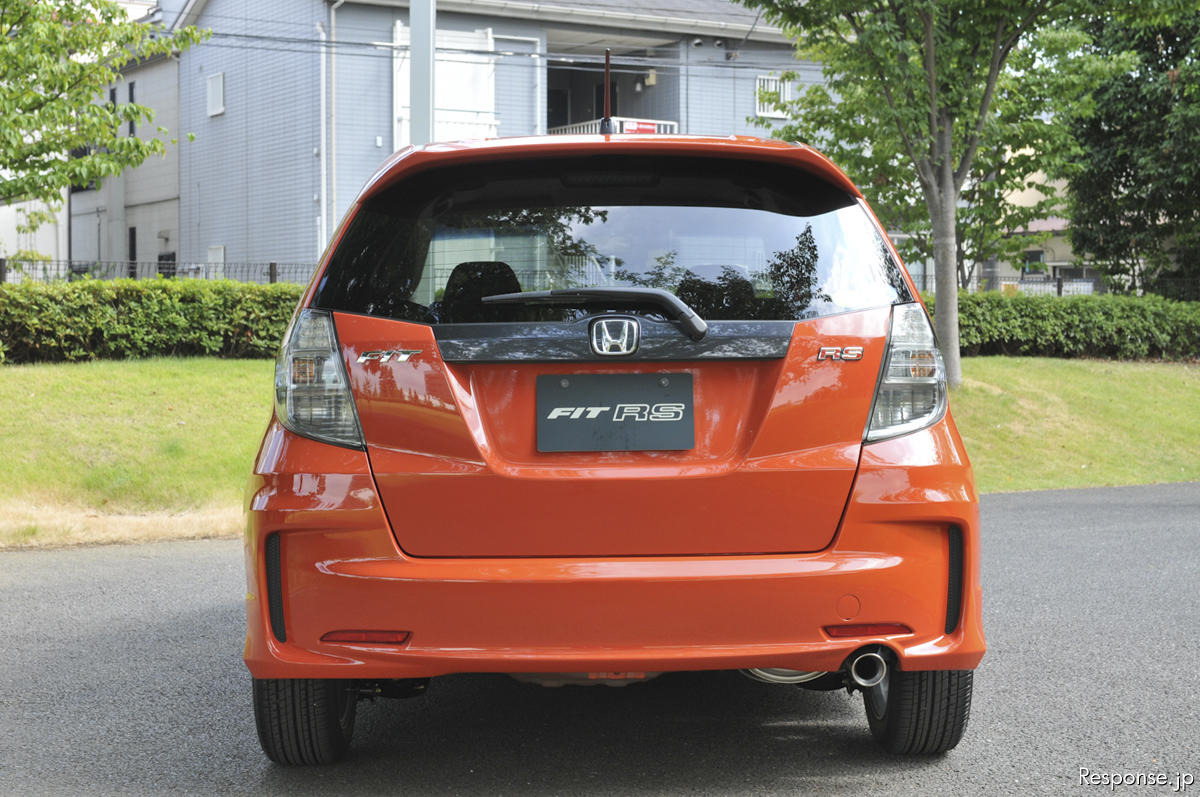 ホンダ フィットRS