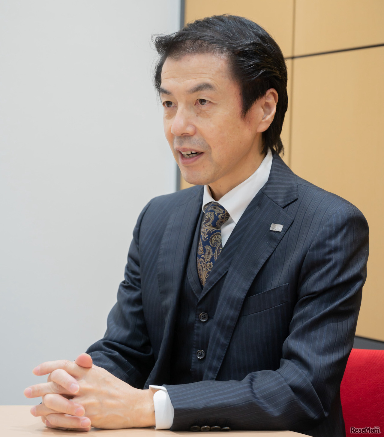 インタビューに応じるナガセ 広報部長の市村秀二氏