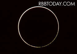 金環日食の観察イメージ