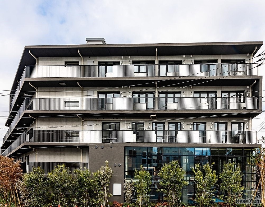 SHIMOKITA COLLEGE　建物外観