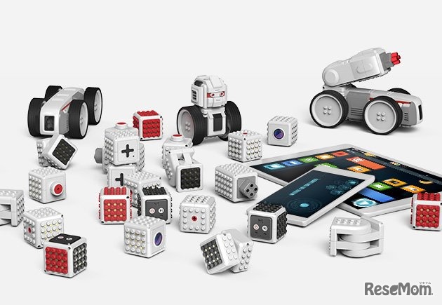 ブロック組立ロボット「MAUNZI」