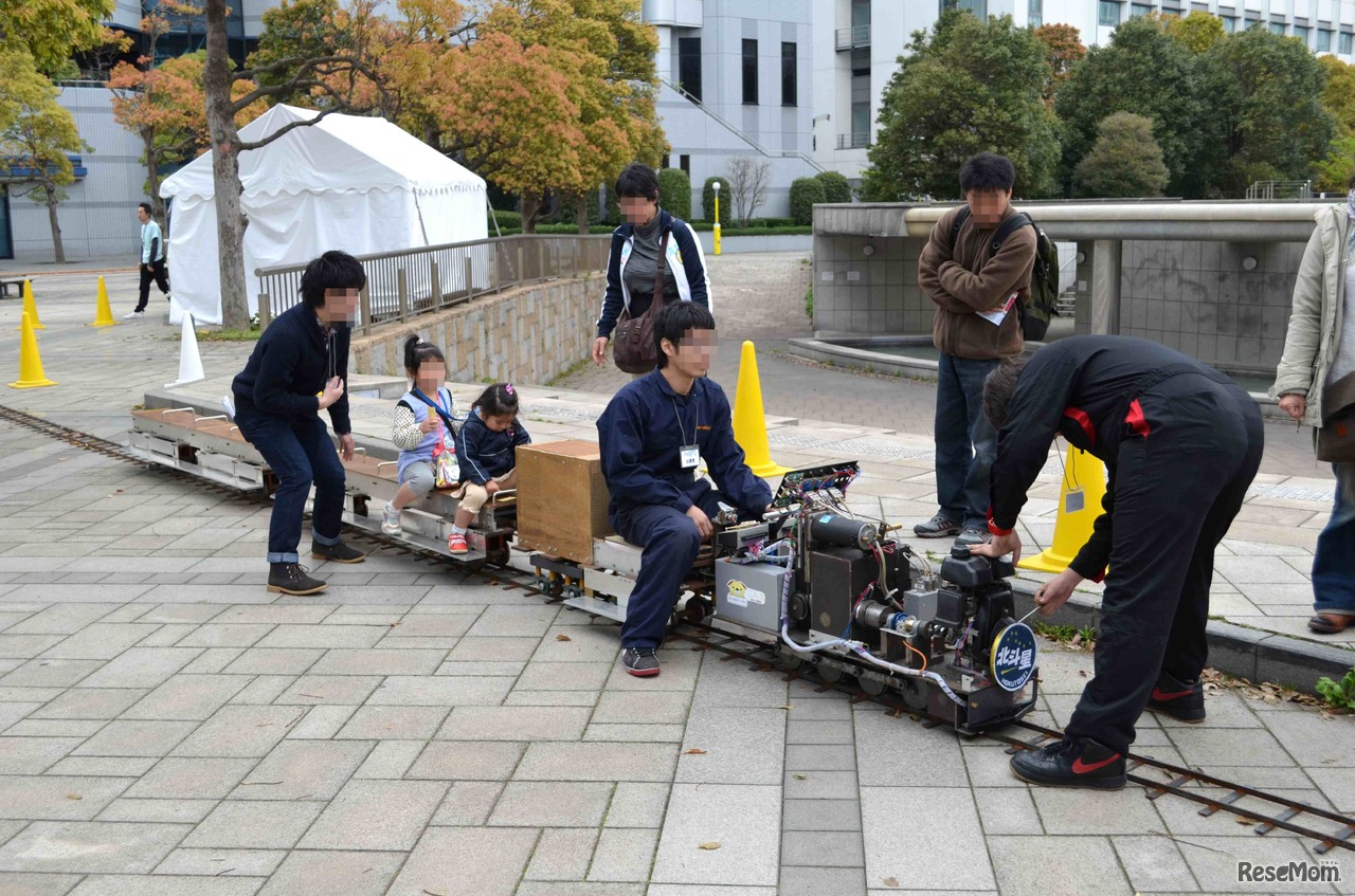 ハイブリッド機関車