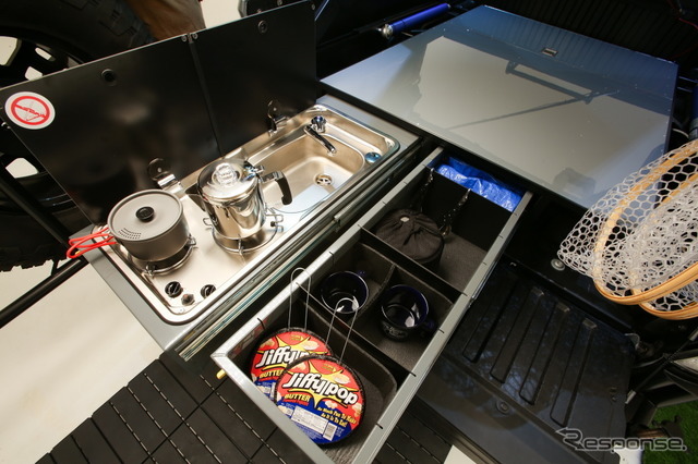 トヨタ TRD スポーツトレーラー