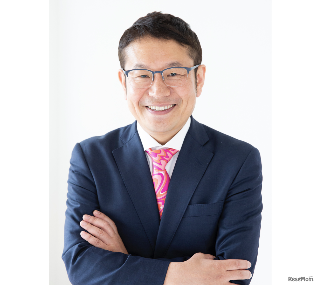 2021年の年頭所感をお寄せくださった素材図書 代表の小川大介氏