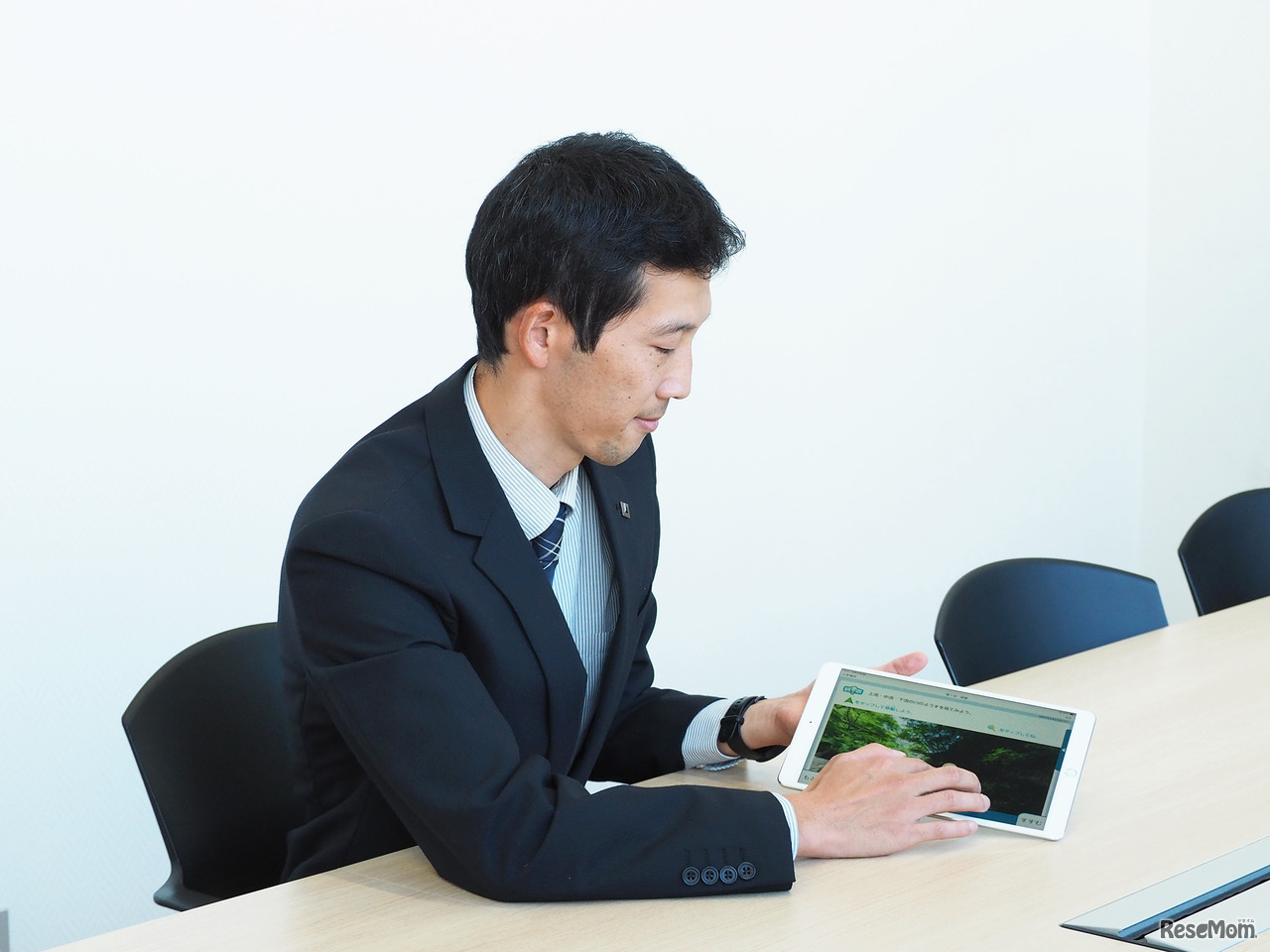 「知識・技能だけでなく、課題を解決するための力や姿勢が必要とされる」（鳥越氏）