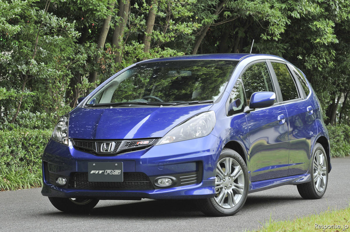 ホンダ フィットRS