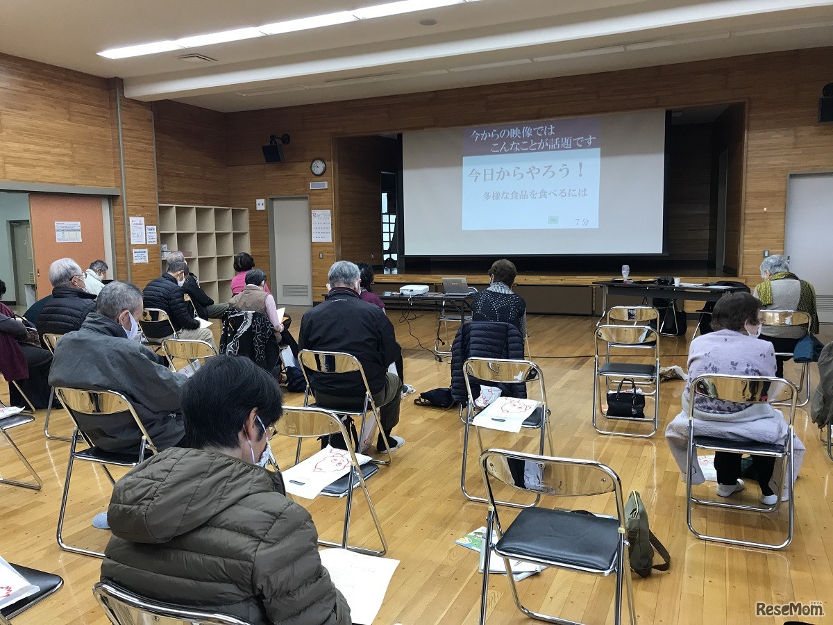 食をテーマにした講演会（オンラインで開催したようす）