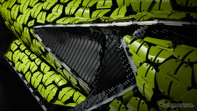 ランボルギーニ・シアン FKP37 をLEGOブロックで再現した実物大レプリカ