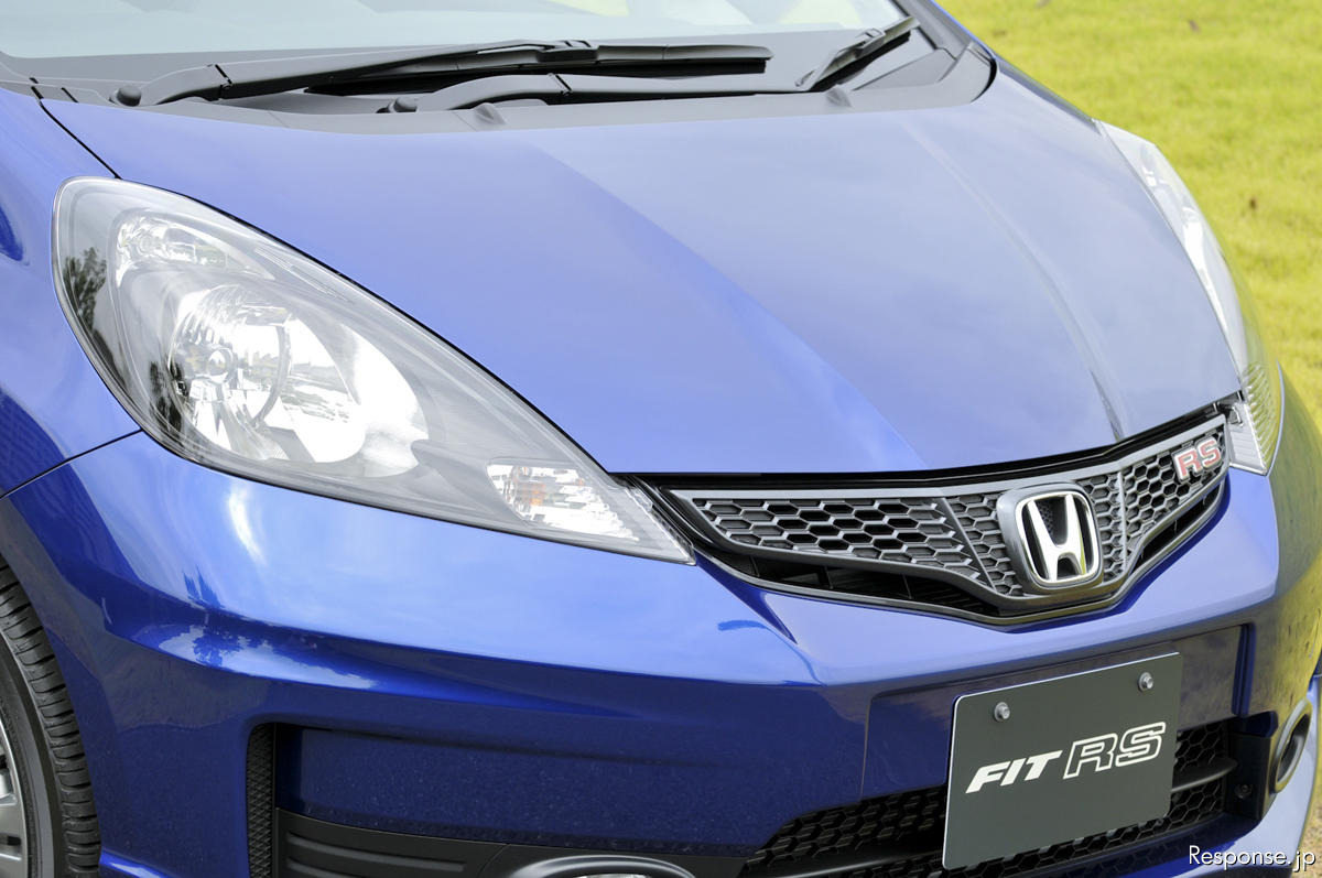 ホンダ フィットRS