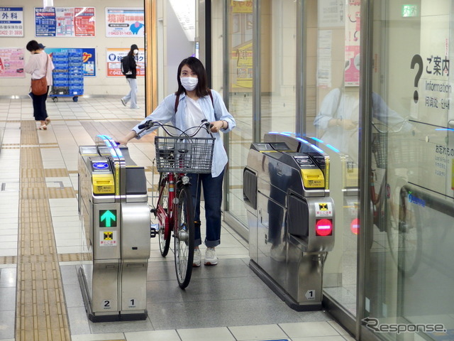 西武多摩川線サイクルトレイン（武蔵堺駅デモ）