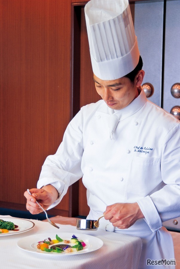 経験と実績を積んだホテルのシェフによるプチお料理講座も実施する