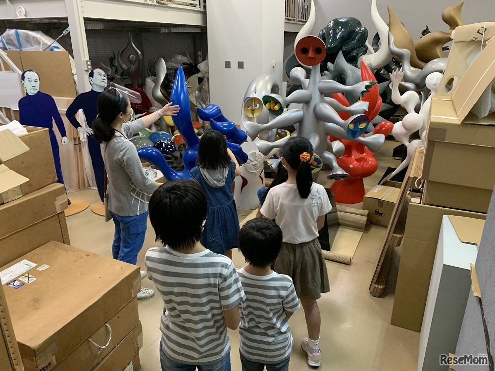 川崎市岡本太郎美術館