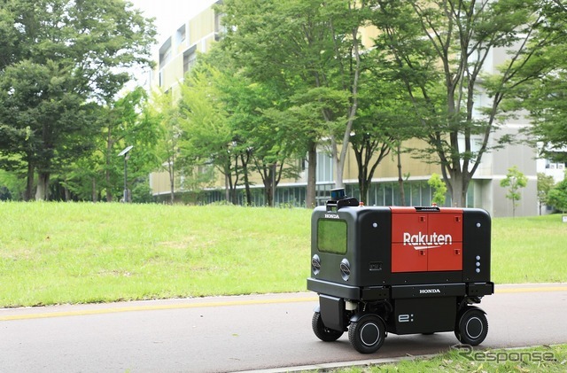 自動配送ロボット