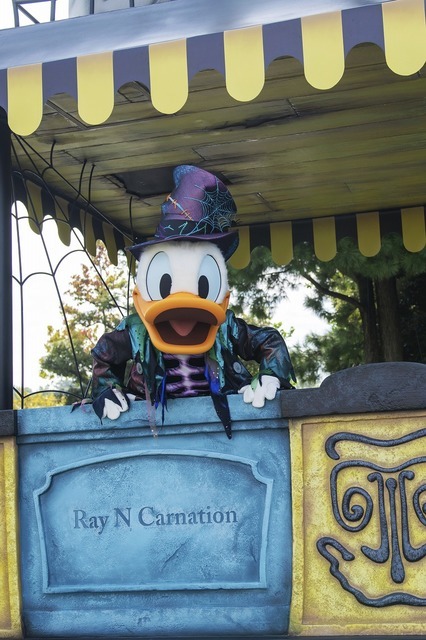 「ミッキー＆フレンズのグリーティングパレード：ハロウィーンバージョン」