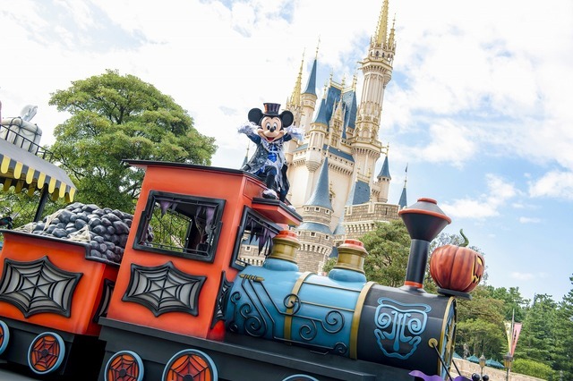 「ミッキー＆フレンズのグリーティングパレード：ハロウィーンバージョン」