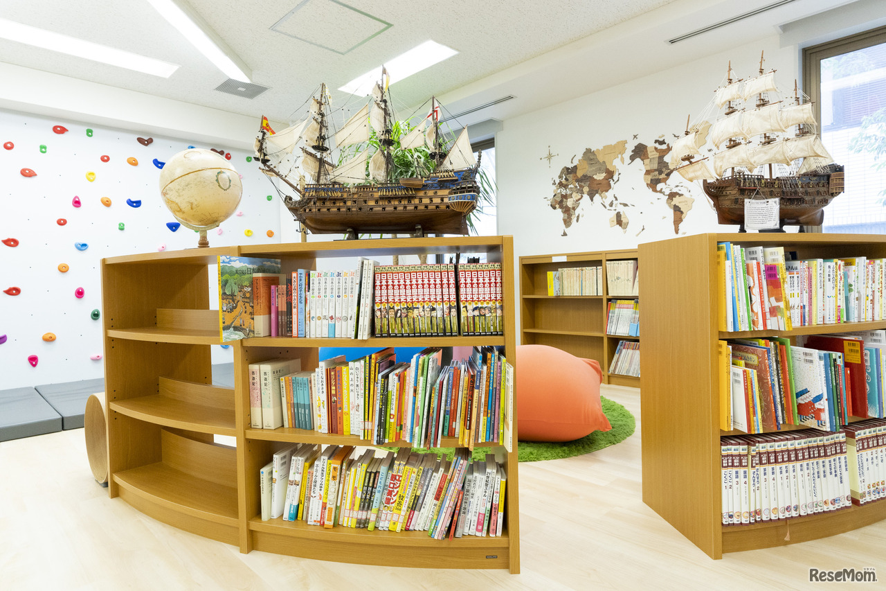 知的好奇心を糧に。書棚には本が詰まっていた