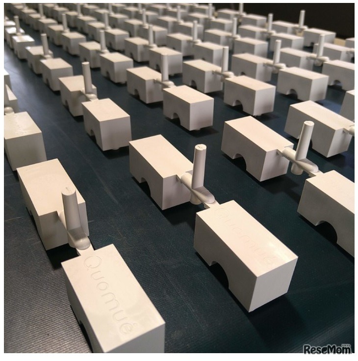 「Quomué」の制作風景