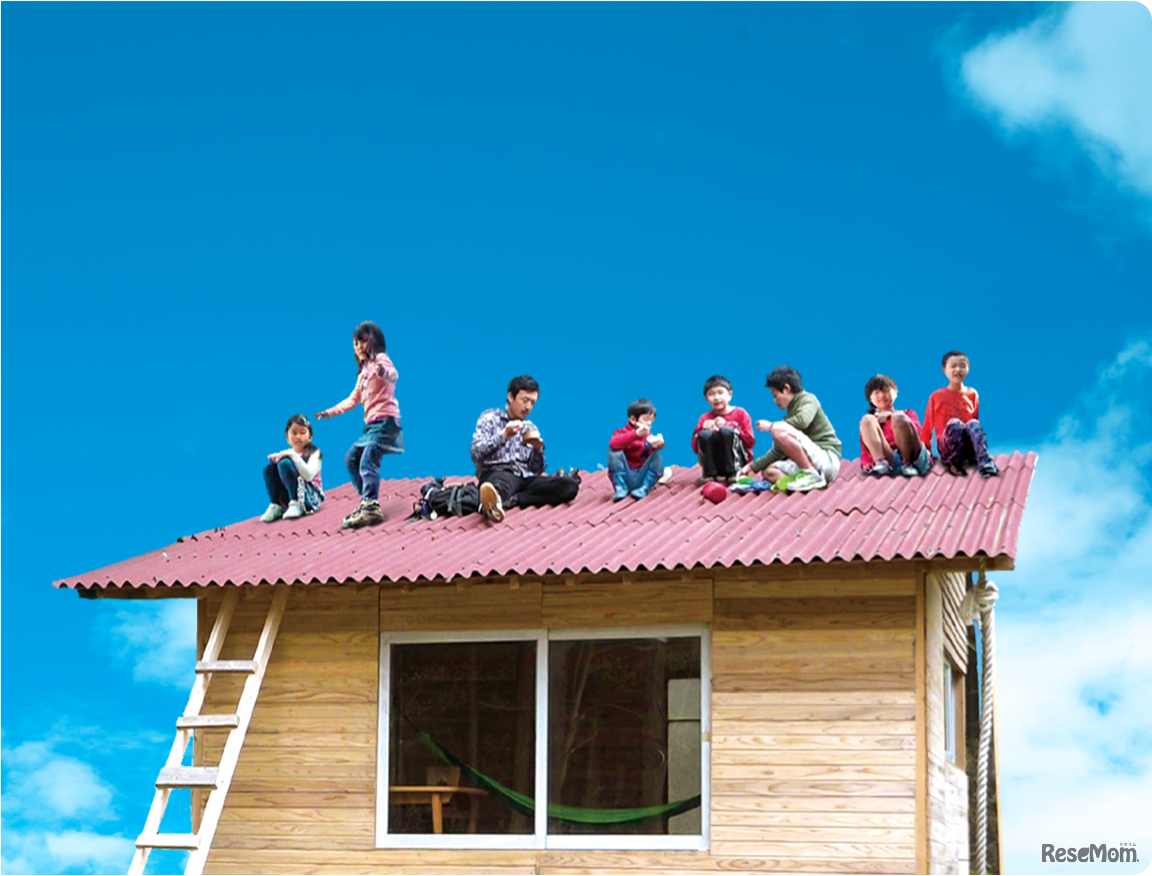 ドキュメンタリー映画『屋根の上に吹く風は』2021年10月公開