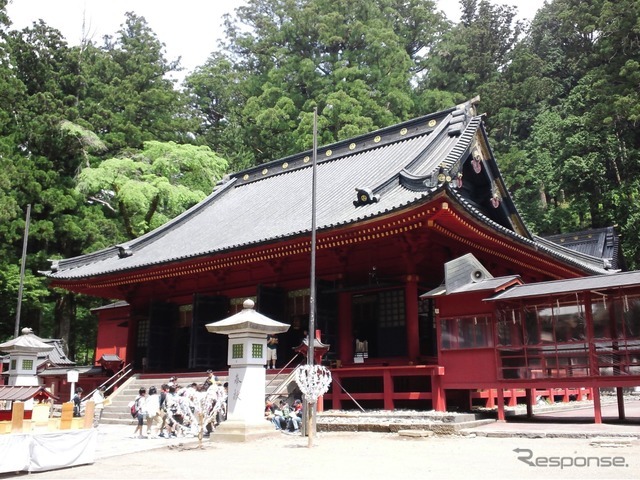 観光コンテンツ：日光二荒山神社