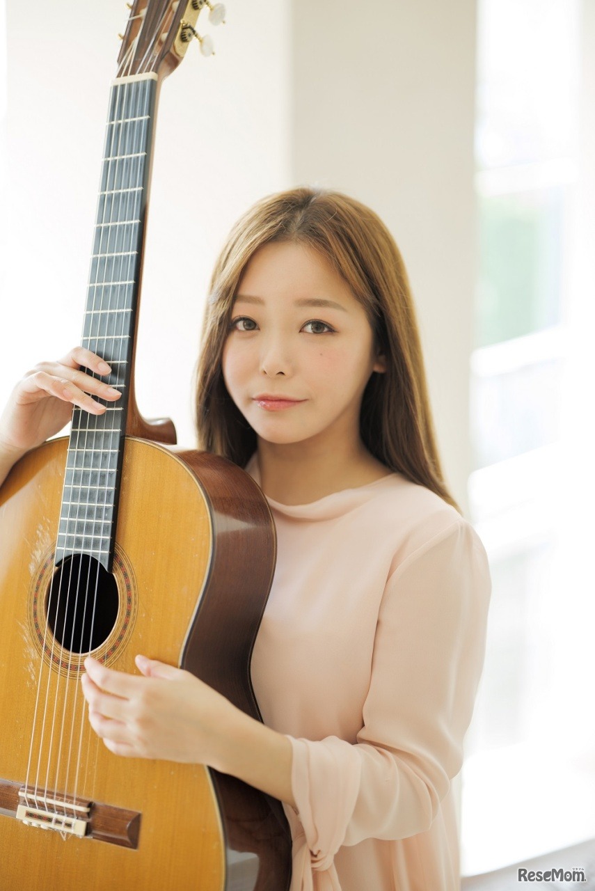 朴葵姫氏／大阪公演ゲスト（ギター）　(c) kno jung