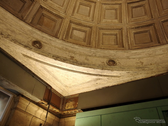 旧博物館動物園駅見学