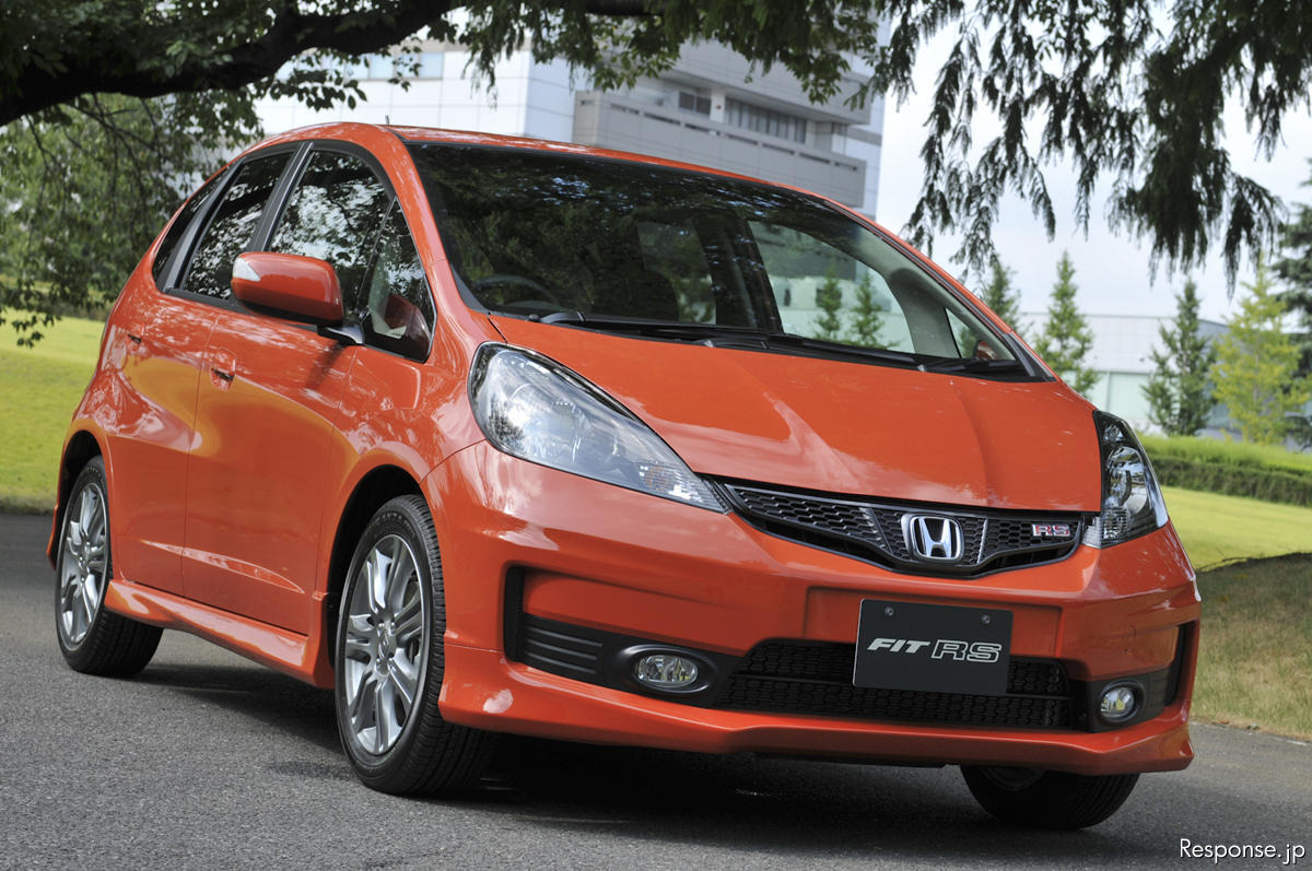 ホンダ フィットRS