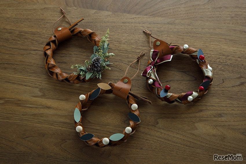 革のクリスマスリース