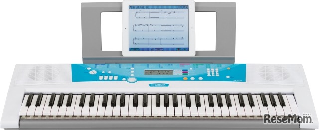 ヤマハ「EZ-J220」利用イメージ。iPadは製品に含まれません。