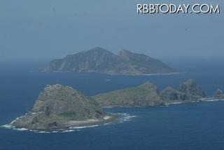 尖閣諸島（手前から、南小島、北小島、魚釣島）