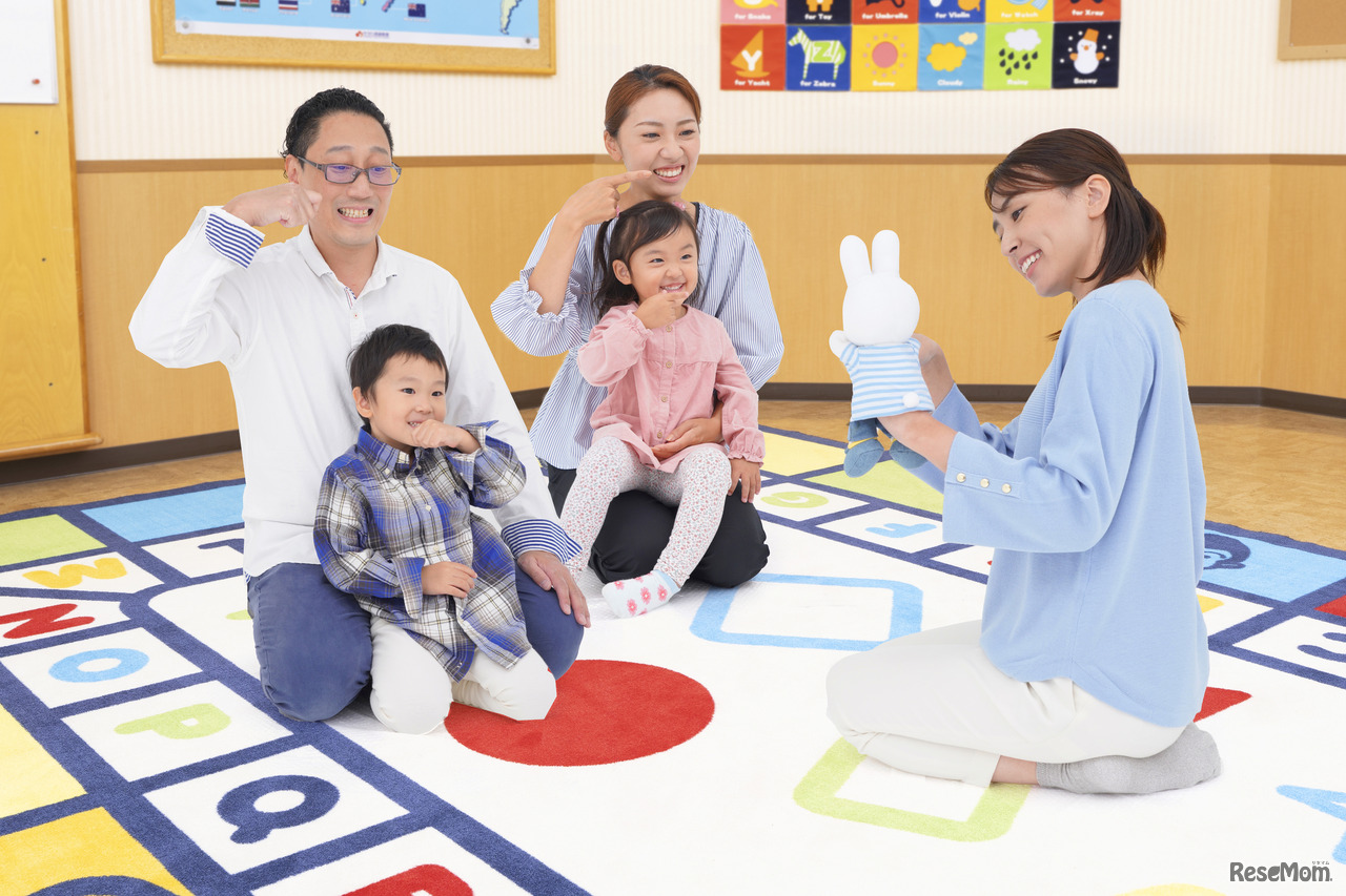 2歳児コースのレッスン風景