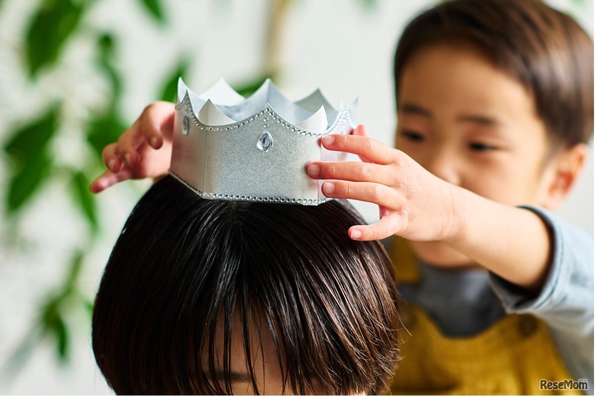 お母さんをお姫さまに！特別な日のティアラチケット