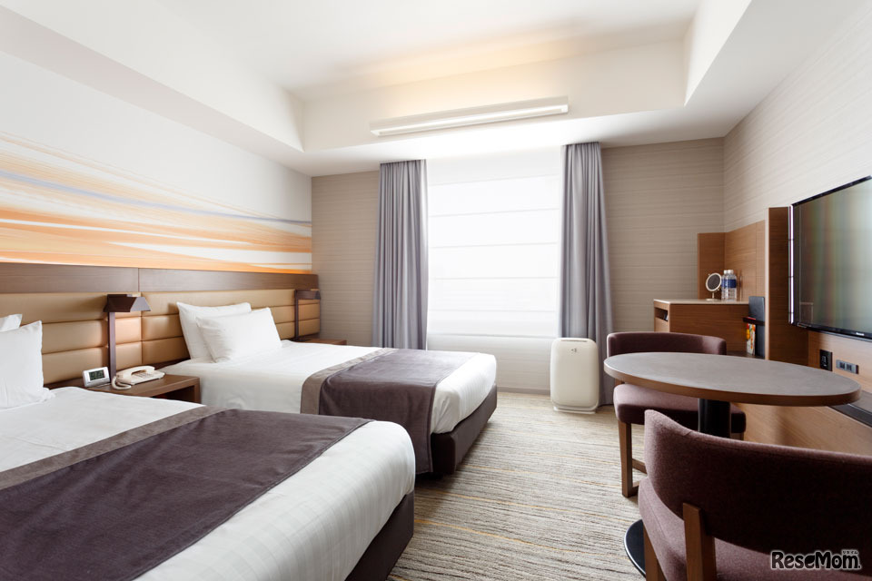 ホテル室内（デラックスツイン）