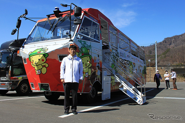 水陸両用船の無人運航実証（群馬県八ッ場あがつま湖）