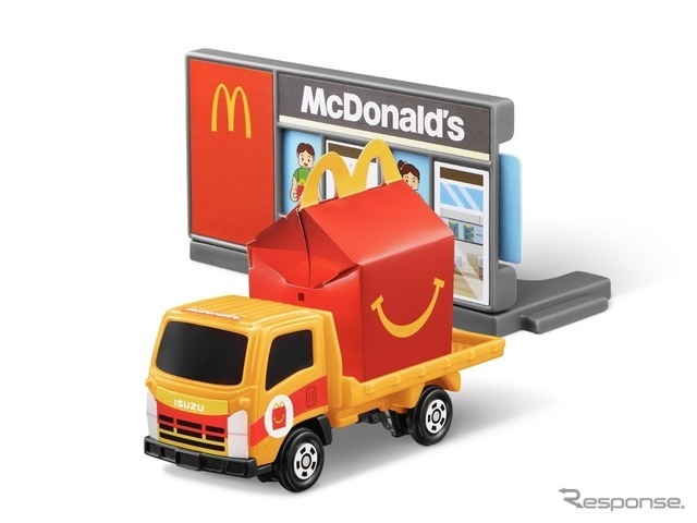 マクドナルドレストラン＆いすゞエルフ車両運搬車