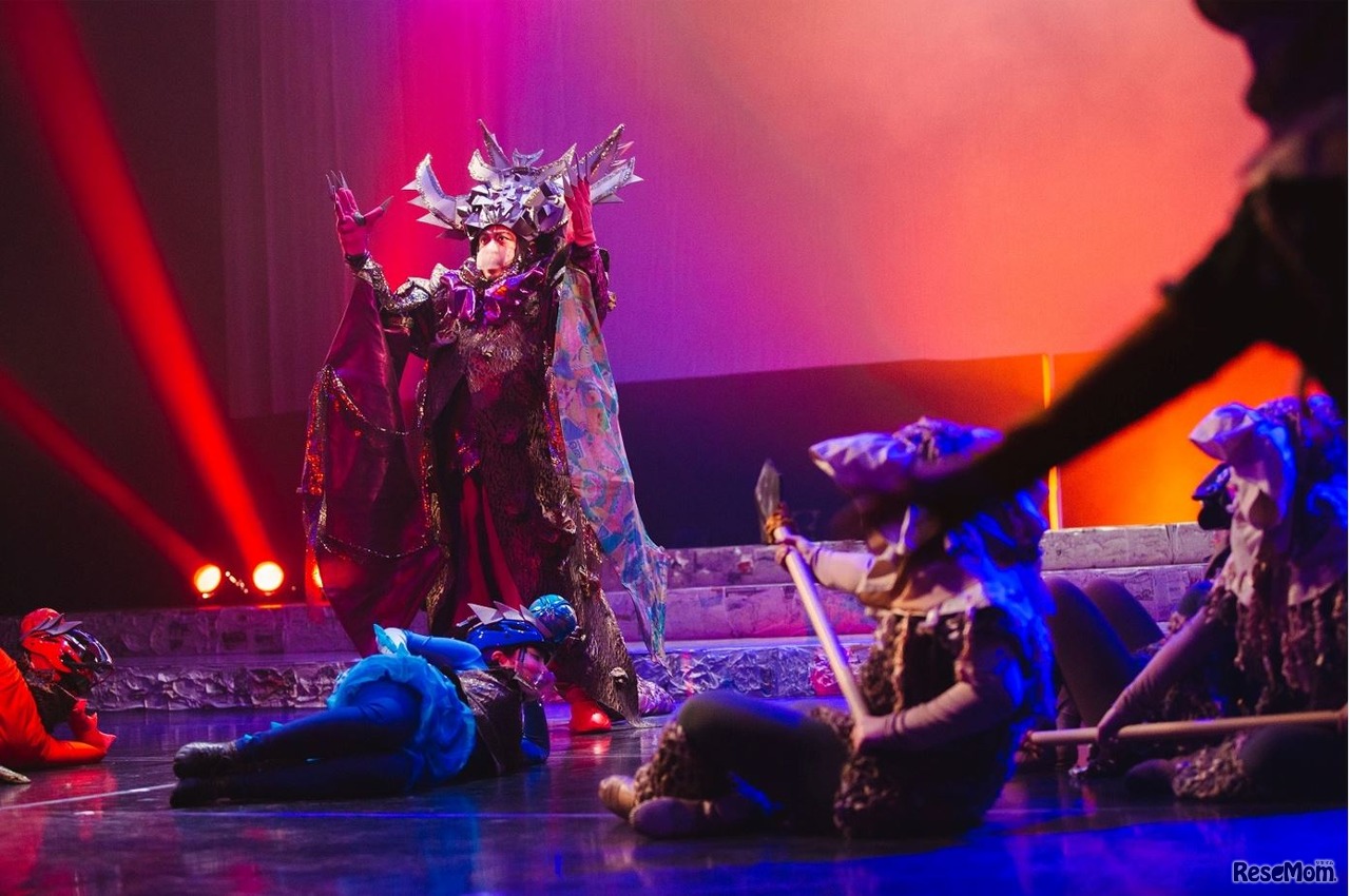 「ヒヒ伝説」のワンシーン