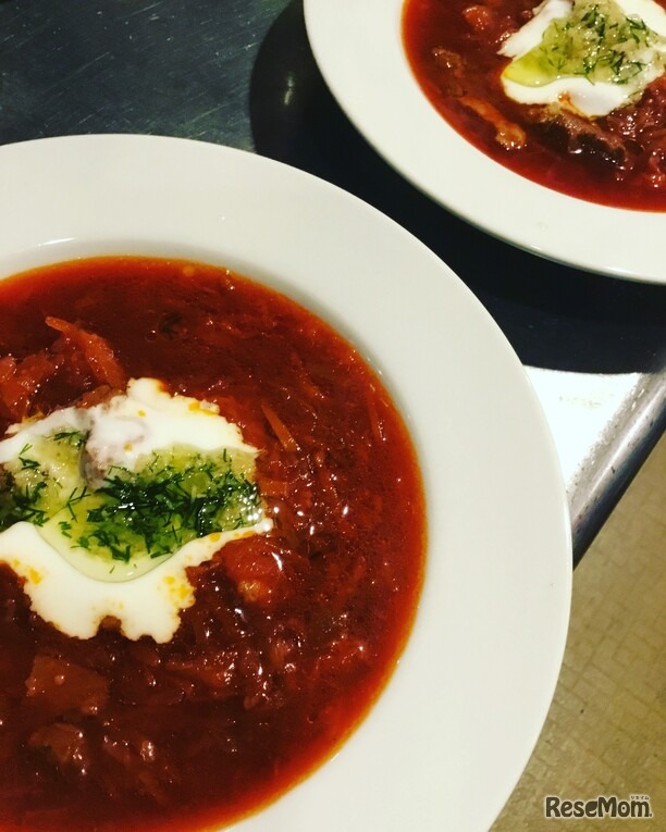 ウクライナ発祥のボルシチ