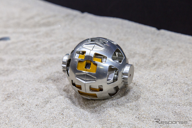 おもちゃ発の変形ロボットが月面探索!? 『SORA-Q』を一般公開