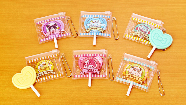 「さんりお駄菓子本舗シリーズ」ミラー付きキーホルダー（全 6 種） （C）’22 SANRIO 著作（株）サンリオ