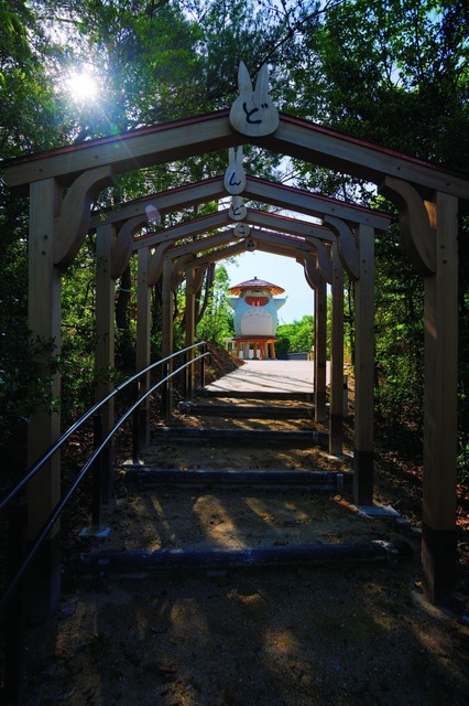 「ジブリパーク」どんどこ森の「どんどこ堂」（C）Studio Ghibli