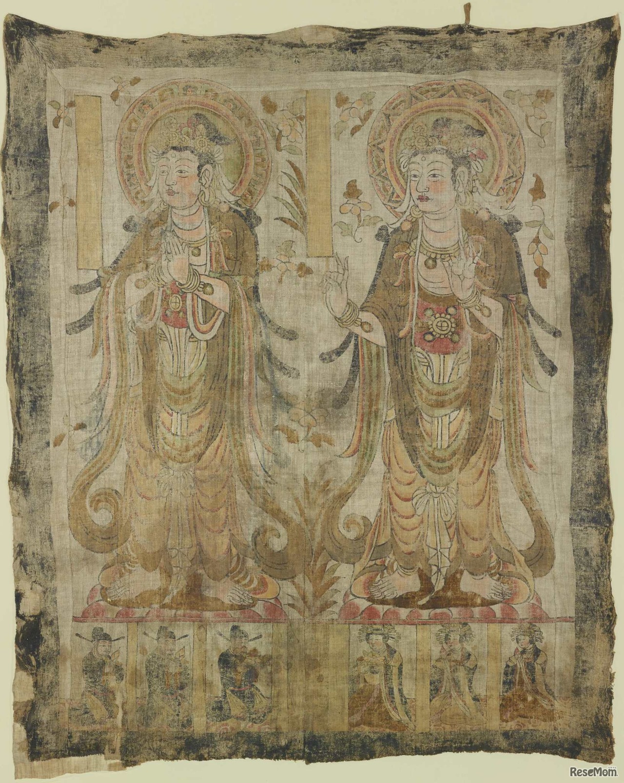 二菩薩立像（にぼさつりゅうぞう）