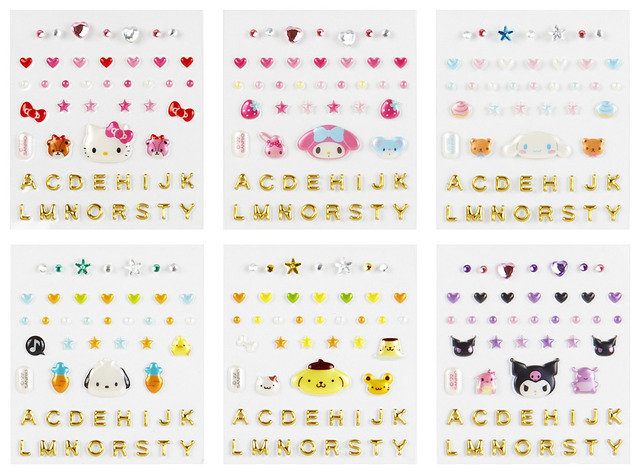 「ときめき平成コギャルデザインシリーズ」えらんでガラケーフォトホルダー 1,320 円（C）’22 SANRIO 著作（株）サンリオ