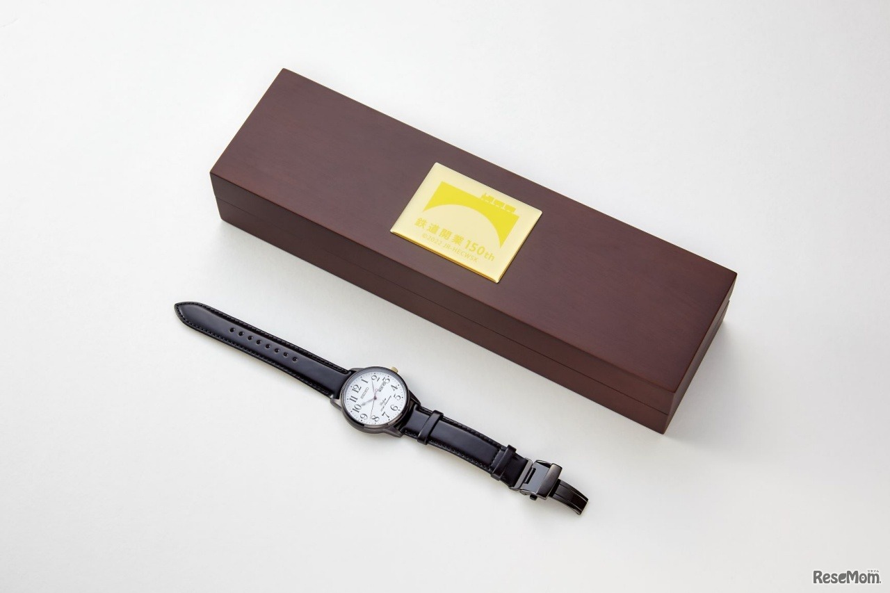 鉄道開業150年記念 オリジナル限定腕時計