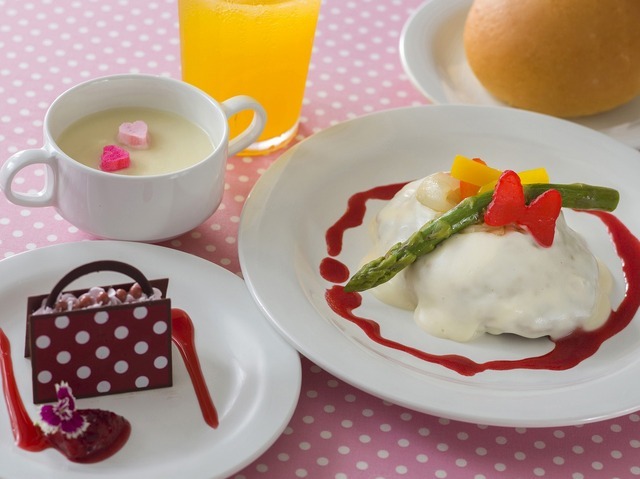 「ミニー・ベスティーズ・バッシュ！」As to Disney artwork, logos and properties： (C) Disney