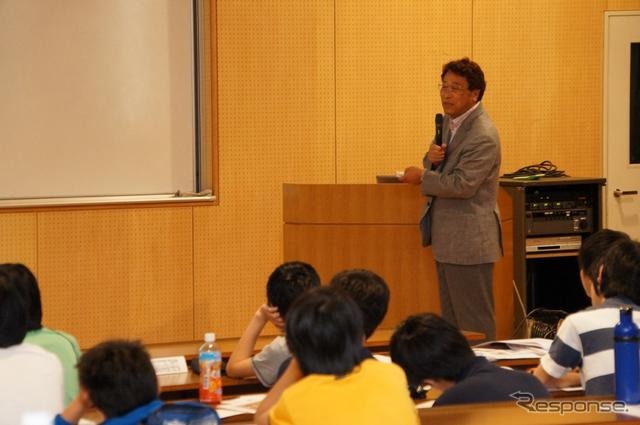 「エコカーを組み立てて乗ってみよう！」